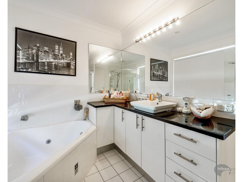 22 Lachlan Drive, Coomera QLD 4209
