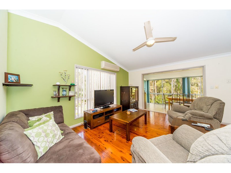 3 Boreen Court, Helensvale QLD 4212