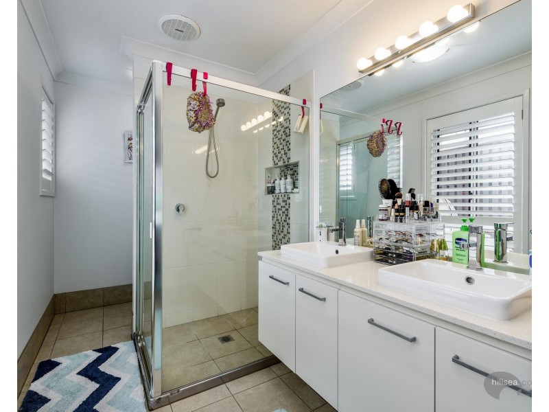 1 Kimberley Creek Road, Upper Coomera QLD 4209