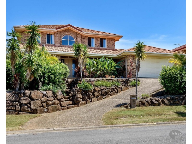 39 Gippsland Drive, Helensvale QLD 4212