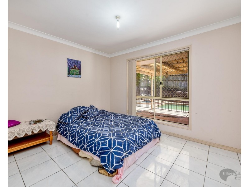 39 Gippsland Drive, Helensvale QLD 4212