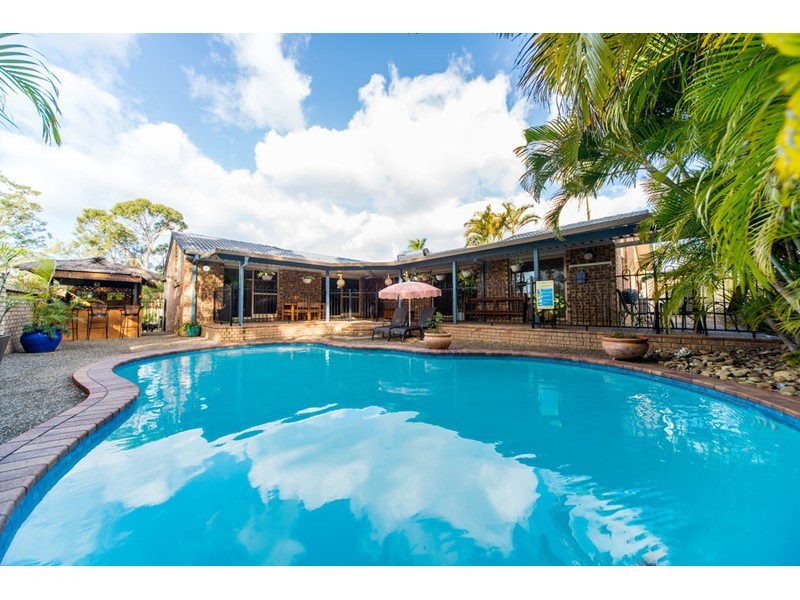 11 Tibouchina Court, Helensvale QLD 4212