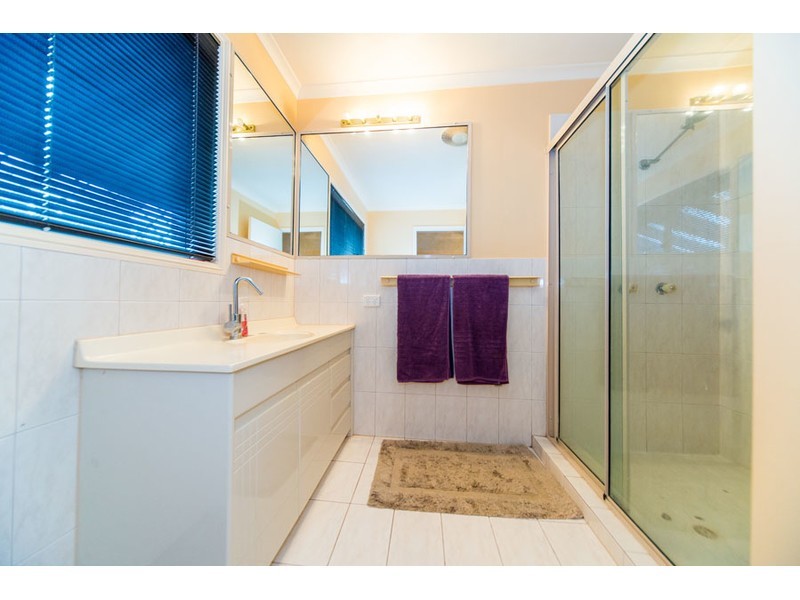 11 Tibouchina Court, Helensvale QLD 4212
