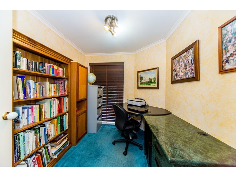 11 Tibouchina Court, Helensvale QLD 4212
