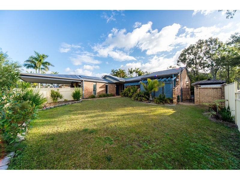 11 Tibouchina Court, Helensvale QLD 4212