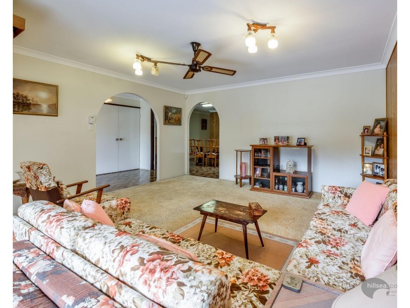 13 Narooma Place, Helensvale QLD 4212