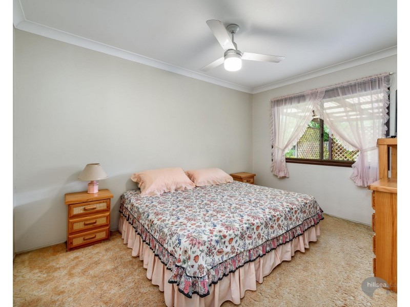 13 Narooma Place, Helensvale QLD 4212