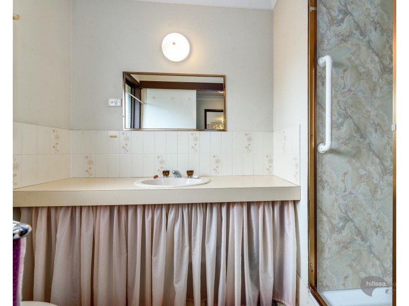 13 Narooma Place, Helensvale QLD 4212