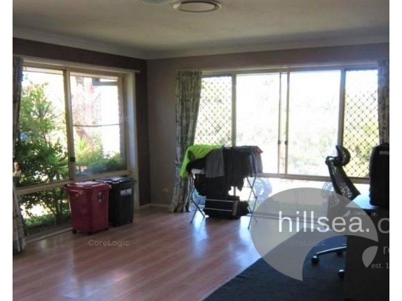 6 Highvale Drive, Helensvale QLD 4212