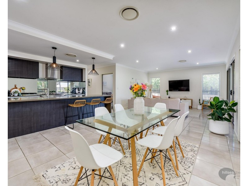 17 Kimberley Creek Road, Upper Coomera QLD 4209