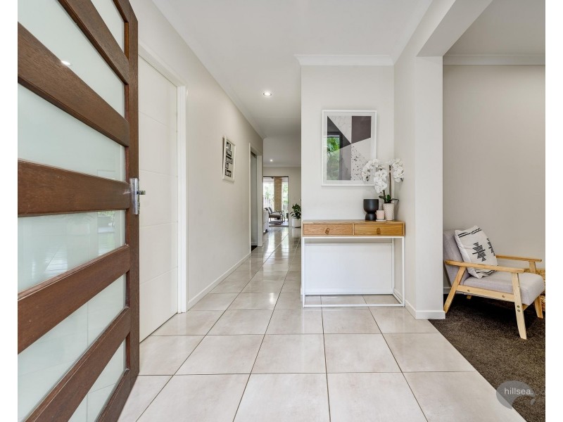 17 Kimberley Creek Road, Upper Coomera QLD 4209