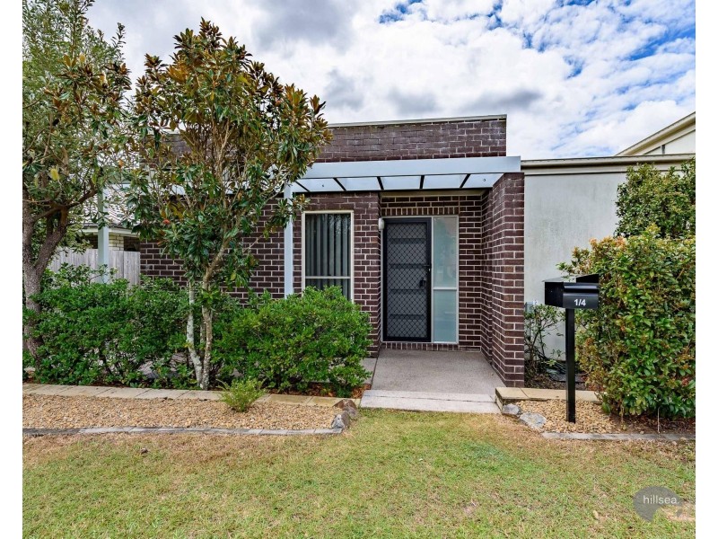 1/4 Maranoa Street, Coomera QLD 4209