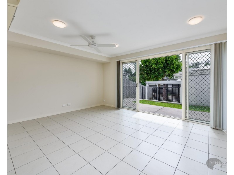 1/4 Maranoa Street, Coomera QLD 4209
