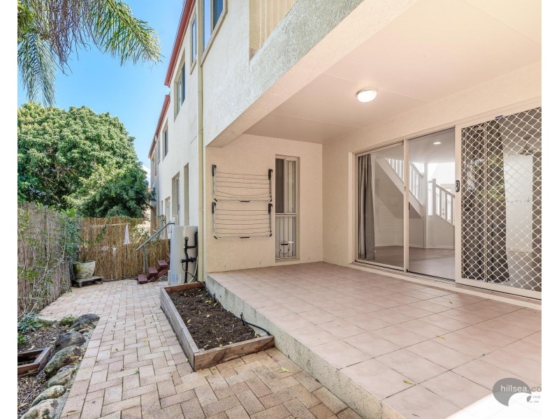 15/94-100 Pohlman Street, Southport QLD 4215