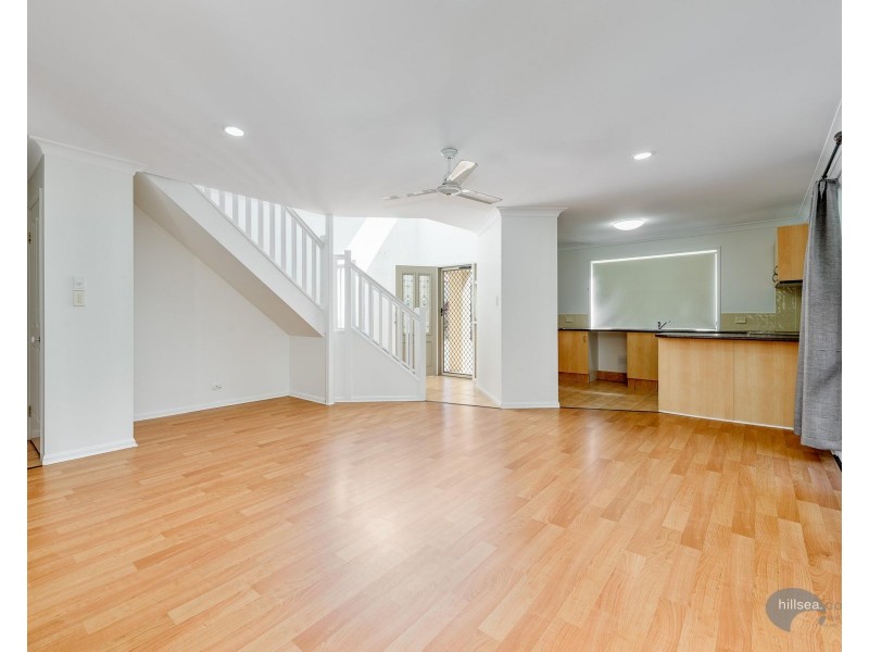 15/94-100 Pohlman Street, Southport QLD 4215