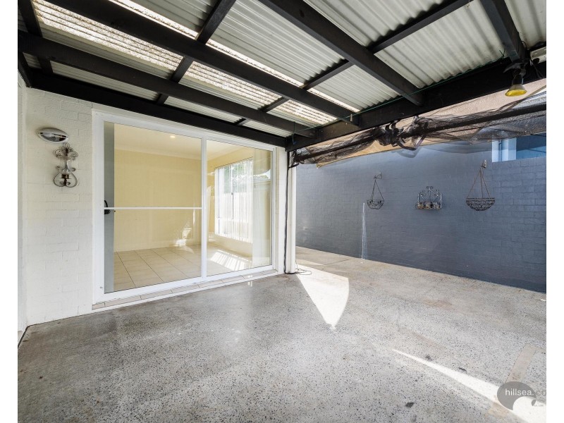 11 Norfolk Drive, Pacific Pines QLD 4211