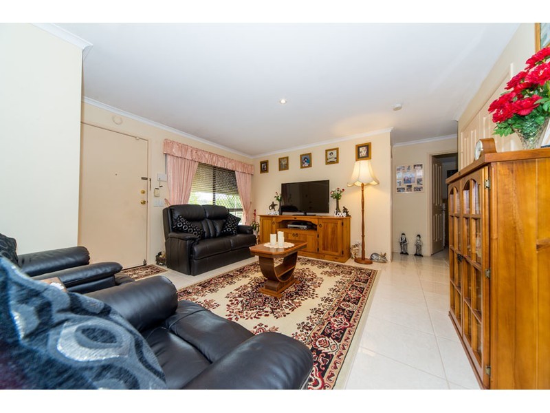 2/8 Vine Court, Oxenford QLD 4210