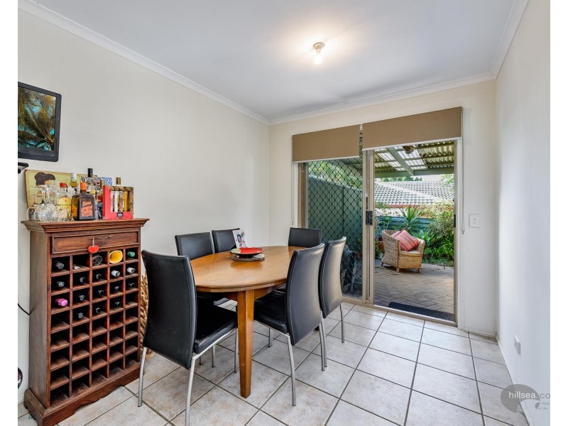 1/27 Broadway Drive, Oxenford QLD 4210