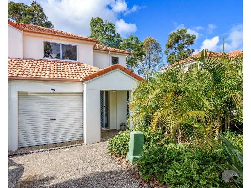 25/2 Studio Drive, Pacific Pines QLD 4211