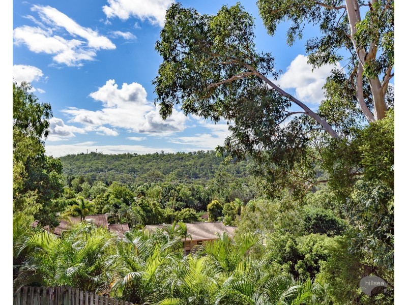 25/2 Studio Drive, Pacific Pines QLD 4211