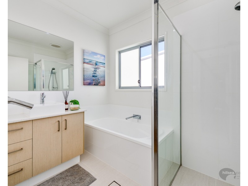 9/20 Careel Close, Helensvale QLD 4212