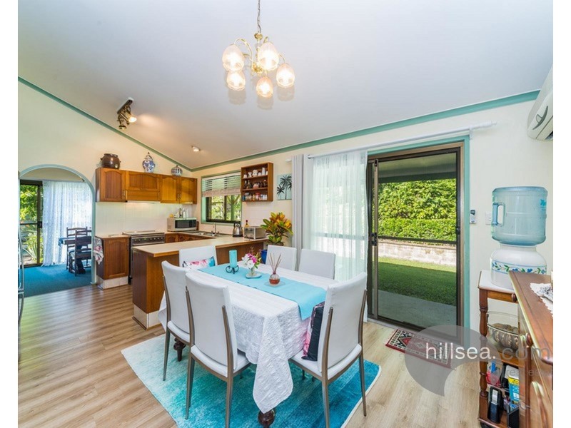 31 Helensvale Road, Helensvale QLD 4212