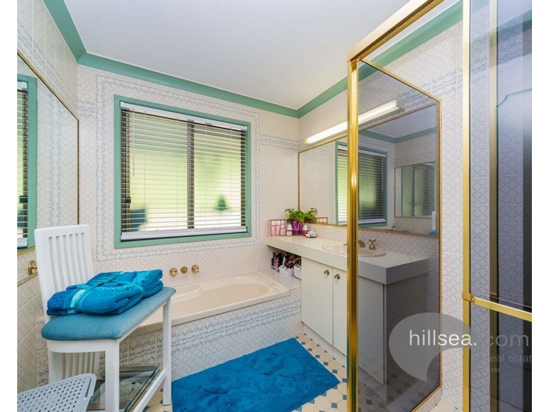 31 Helensvale Road, Helensvale QLD 4212