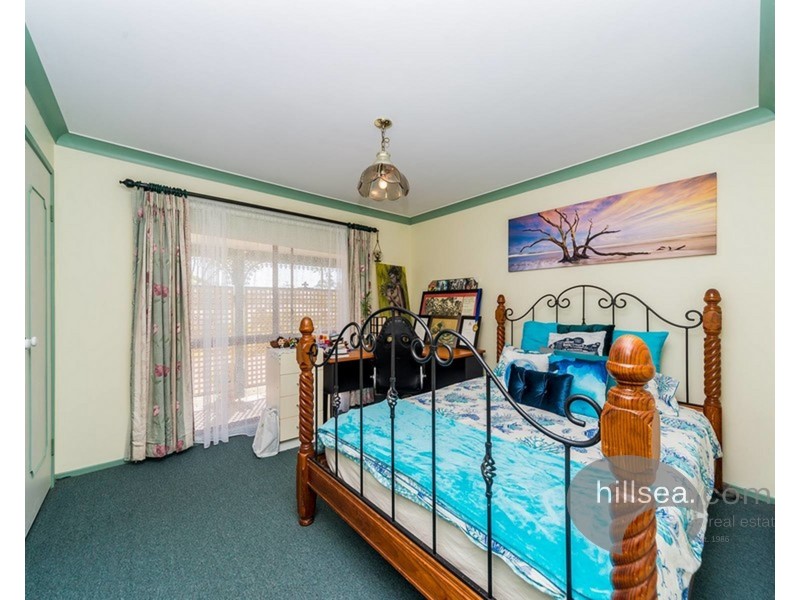 31 Helensvale Road, Helensvale QLD 4212