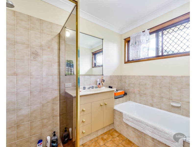 7 Minden Crescent, Helensvale QLD 4212