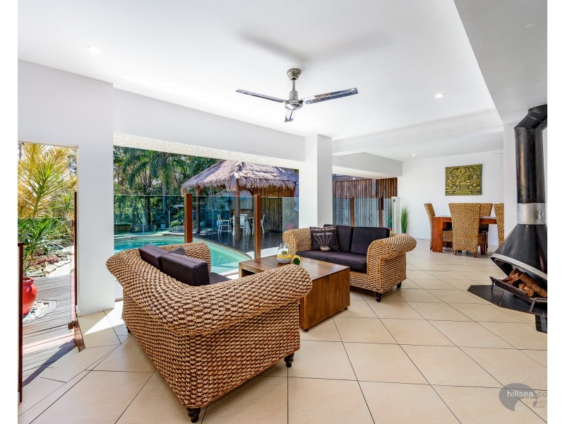 21 Adaminaby Drive, Helensvale QLD 4212