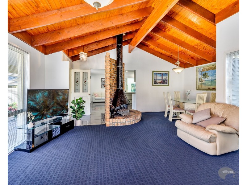 21 Adaminaby Drive, Helensvale QLD 4212