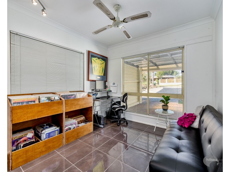 21 Adaminaby Drive, Helensvale QLD 4212