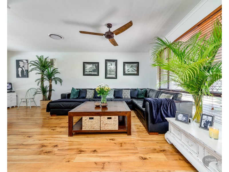 10 Boonah Court, Helensvale QLD 4212