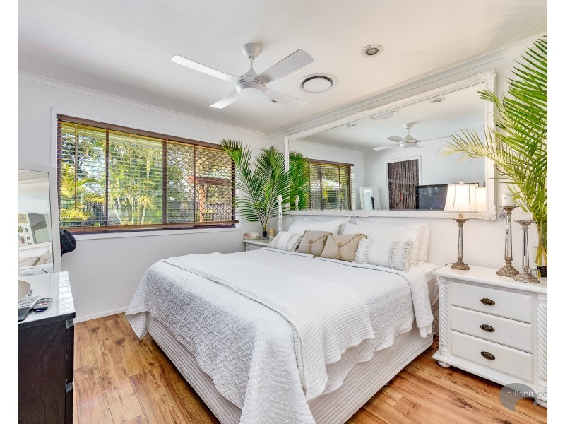 10 Boonah Court, Helensvale QLD 4212