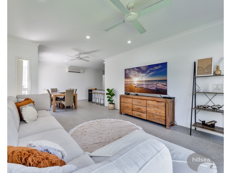 8 Wisemans Court, Helensvale QLD 4212