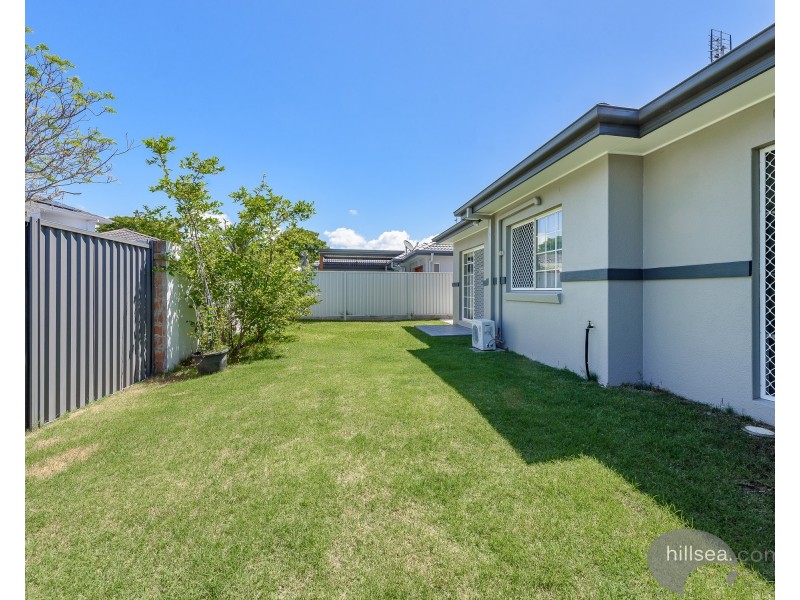 8 Wisemans Court, Helensvale QLD 4212