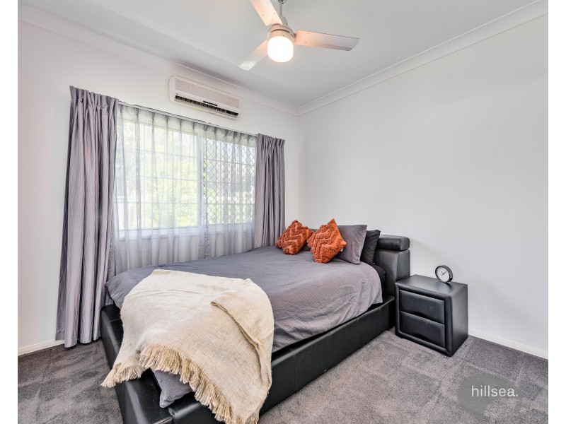 8 Wisemans Court, Helensvale QLD 4212