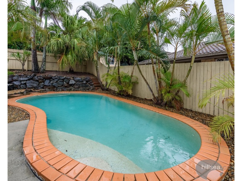 140 Mildura Drive, Helensvale QLD 4212