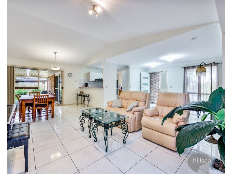 140 Mildura Drive, Helensvale QLD 4212