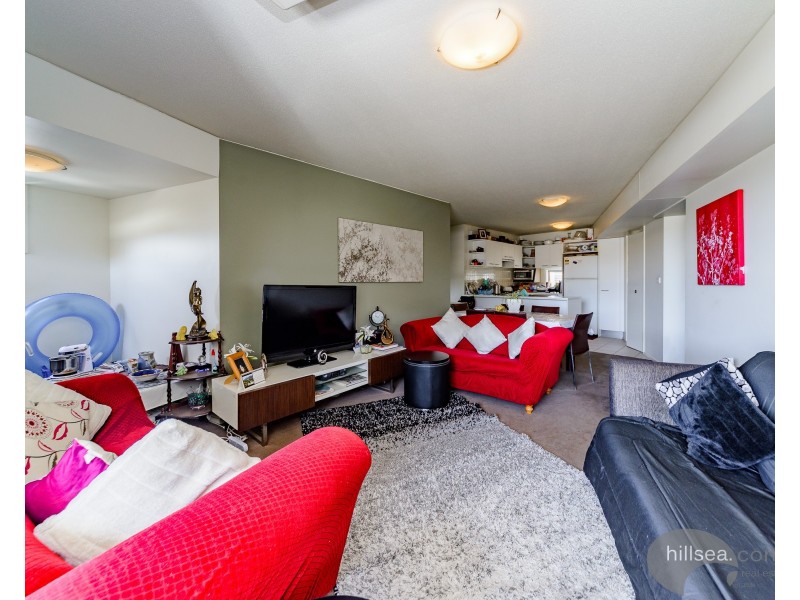 3207/111 Lindfield Road, Helensvale QLD 4212