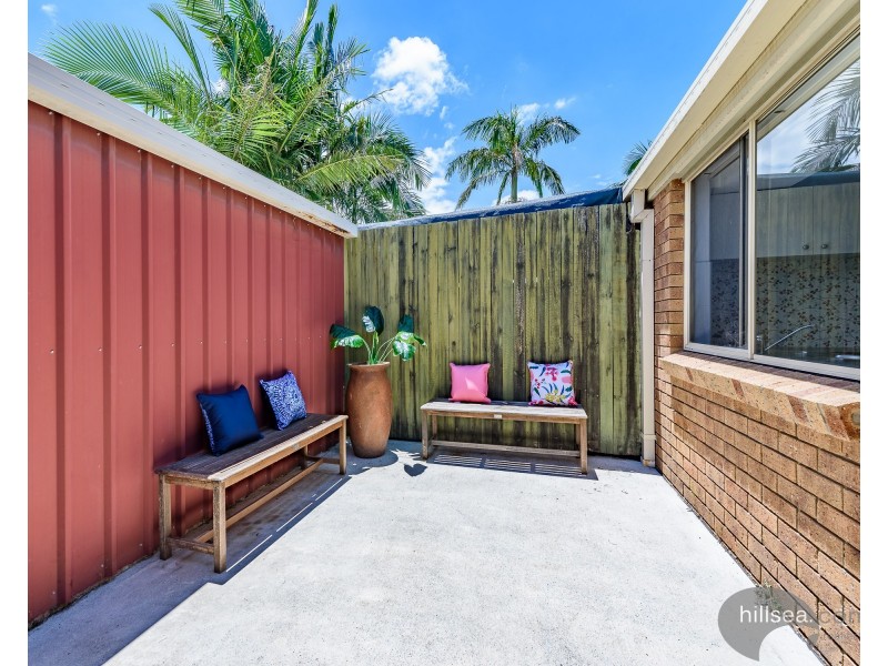 2/19 Chaplin Crescent, Oxenford QLD 4210