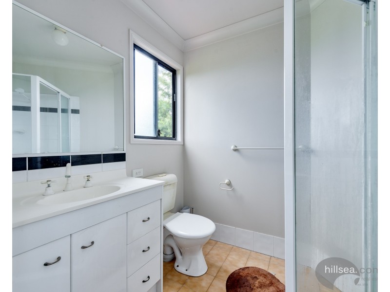 17 Serafina Drive, Helensvale QLD 4212