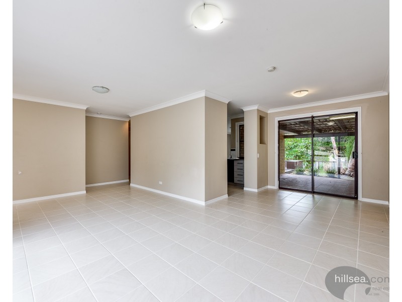 22 Lismore Drive, Helensvale QLD 4212