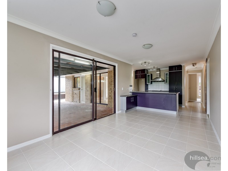 22 Lismore Drive, Helensvale QLD 4212