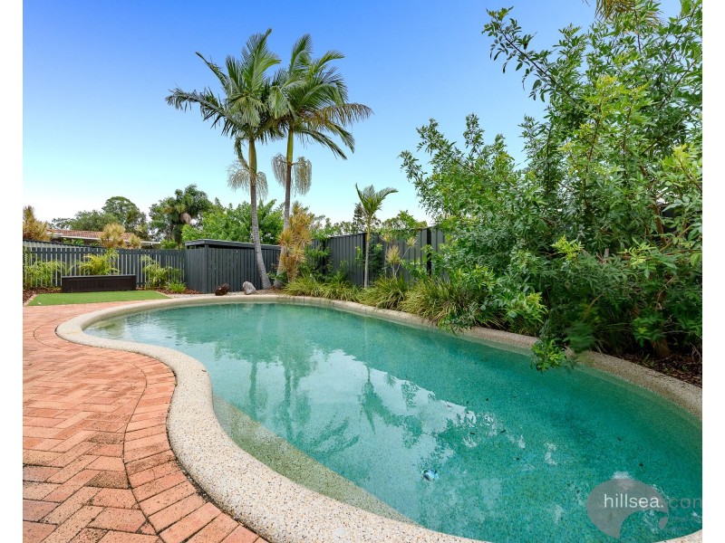 22 Lismore Drive, Helensvale QLD 4212
