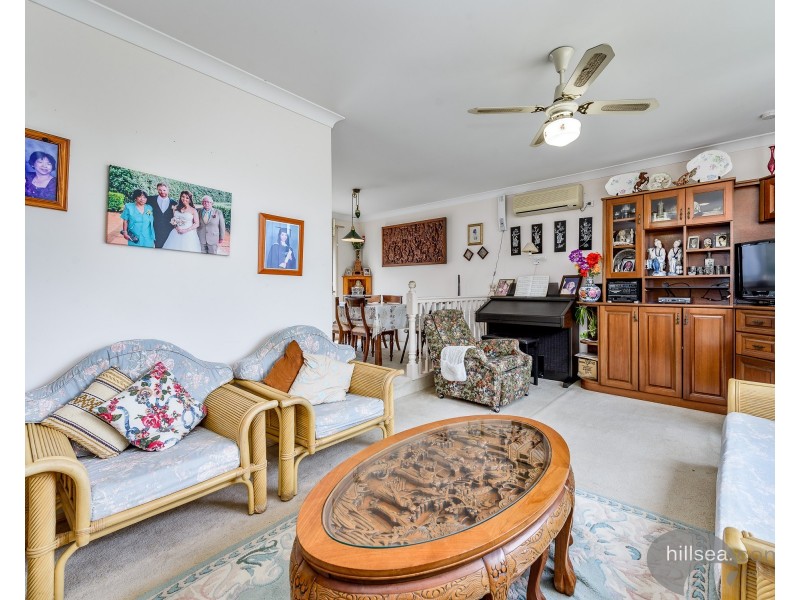 11 Adaminaby Drive, Helensvale QLD 4212