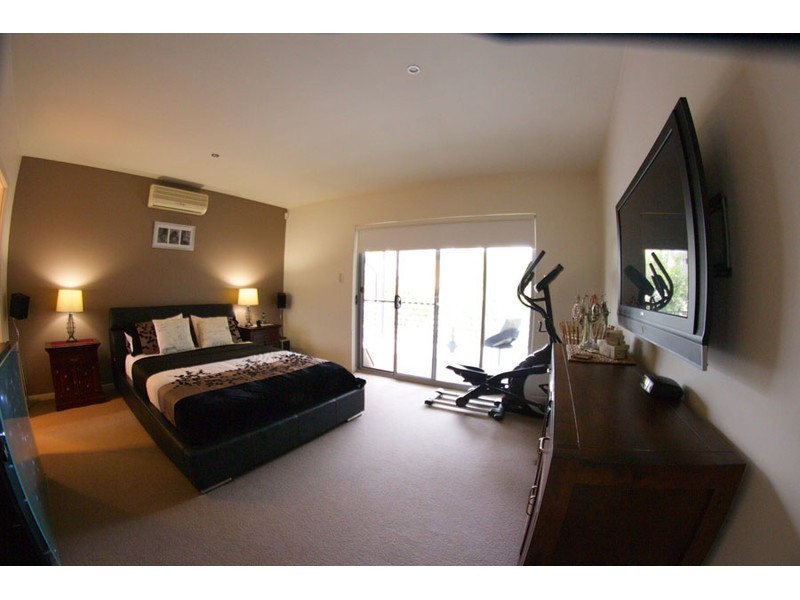 10/1 Boulton Drive, Nerang QLD 4211
