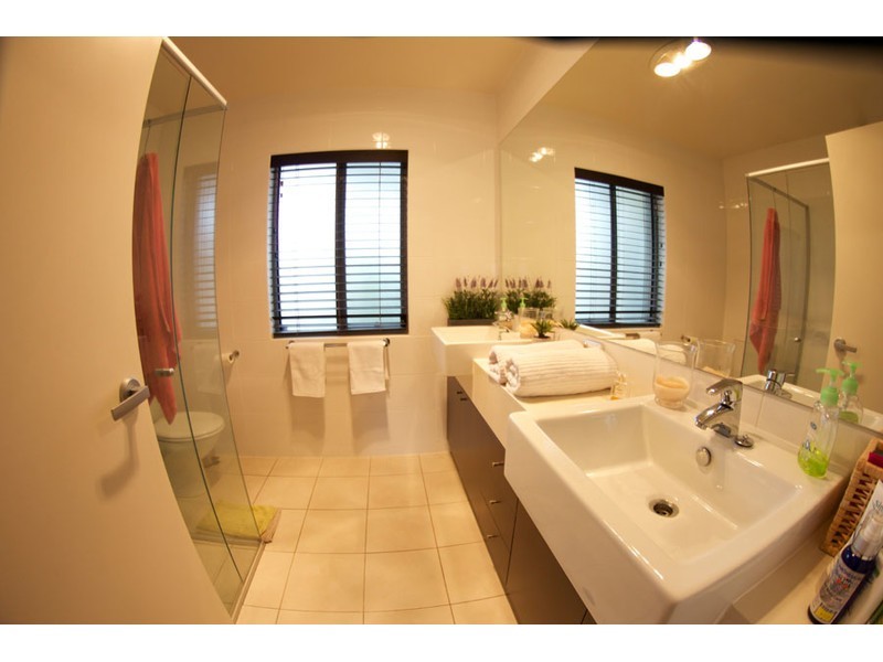 10/1 Boulton Drive, Nerang QLD 4211