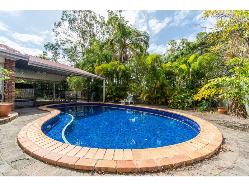 40 Latrobe Avenue, Helensvale QLD 4212
