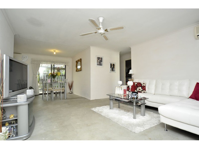 7/11 Columbia Court, Oxenford QLD 4210